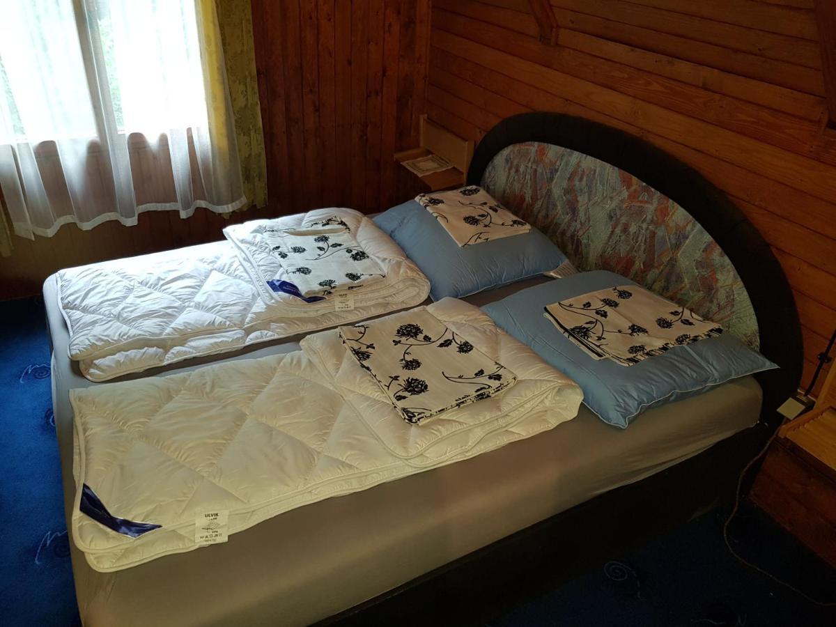Slovak Cottage Near Bratislava In The Heart Of The Carpathians モドラ エクステリア 写真